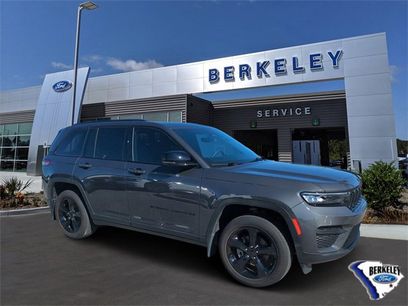 Used 2024 Jeep Grand Cherokee Altitude