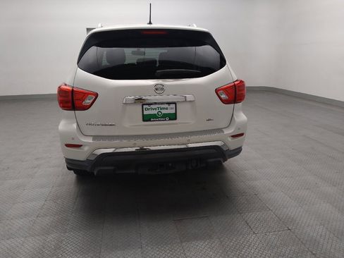 Used 2017 Nissan Pathfinder SL w/ Trailer Tow Package FWD image 6