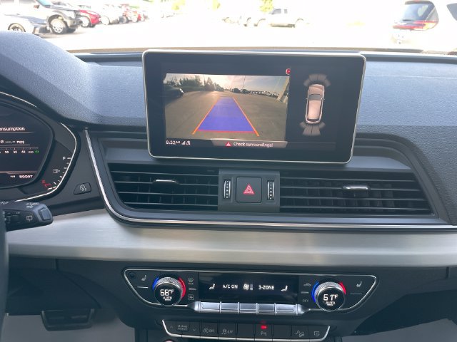 Used 2018 Audi SQ5 Premium Plus w/ Navigation Package AWD/4WD image 13