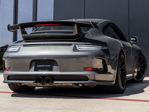Certified 2015 Porsche 911 GT3 image 11