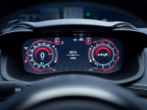 Used 2023 Aston Martin DBX 707 image 50