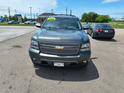 Used 2011 Chevrolet Avalanche LTZ AWD/4WD image 10