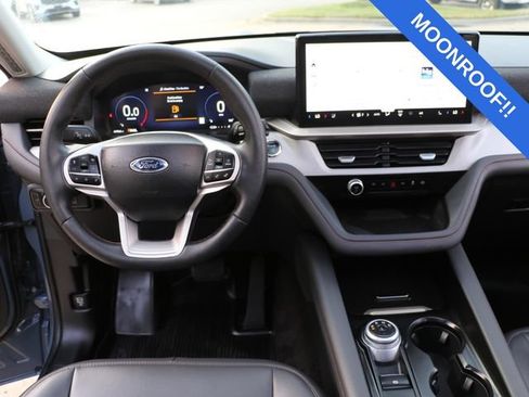 Used 2025 Ford Explorer Active w/ Active Comfort Package AWD/4WD image 18