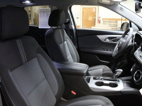 Certified 2024 Chevrolet Blazer LT w/ Convenience Package image 9