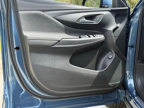 New 2026 Buick Envista Avenir FWD image 17