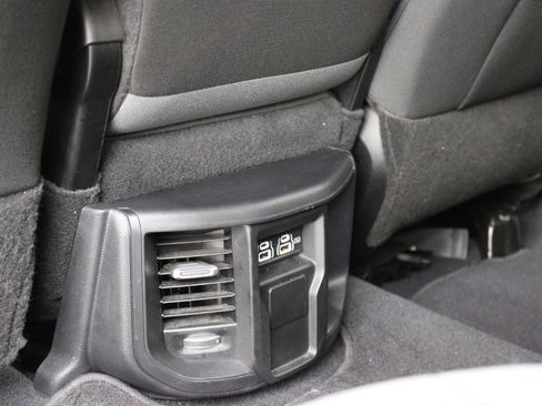 Used 2024 RAM 2500 Big Horn w/ Level 2 Equipment Group image 31