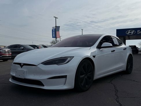 Used 2022 Tesla Model S image 3
