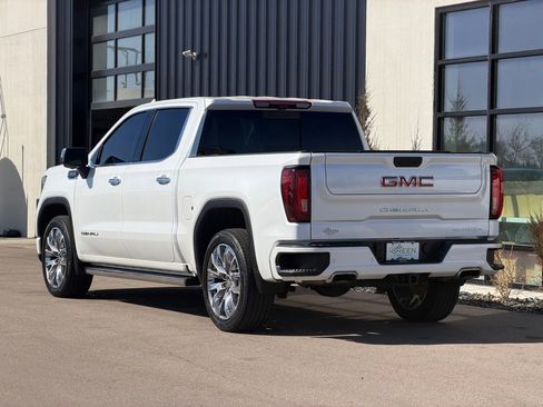 Used 2024 GMC Sierra 1500 Denali w/ Denali Reserve Package image 3
