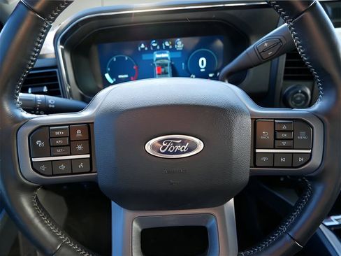 Used 2024 Ford F250 Lariat w/ Lariat Ultimate Package image 19