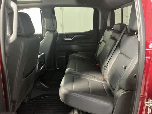 Used 2024 GMC Sierra 1500 SLT w/ SLT Premium Package AWD/4WD image 24