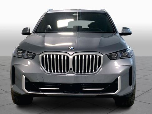 New 2026 BMW X5 xDrive40i image 3