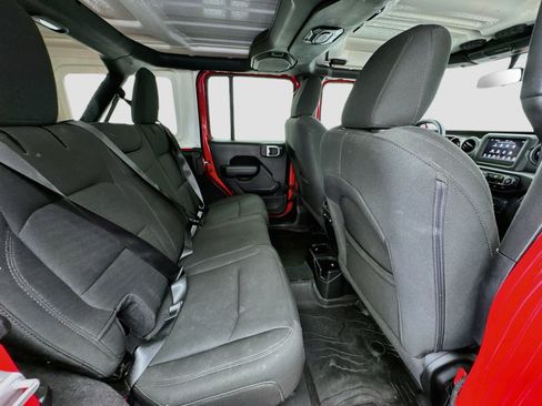 Used 2023 Jeep Wrangler Unlimited Sport AWD/4WD image 18
