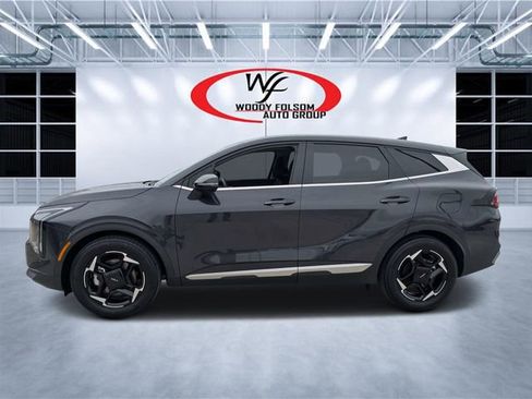 Used 2026 Kia Sportage EX FWD image 6