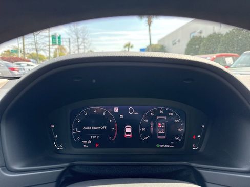 Certified 2024 Honda Accord EX image 31