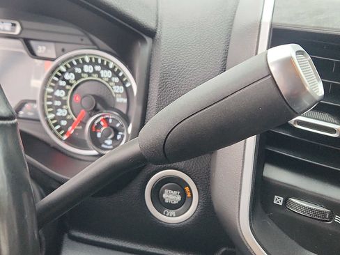 Used 2021 RAM 2500 Big Horn w/ Level 2 Equipment Group image 14