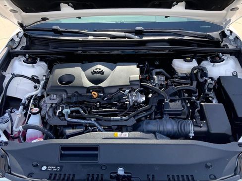 Used 2025 Toyota Camry LE FWD image 29