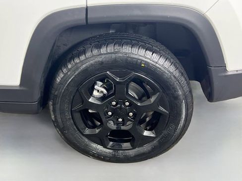 Used 2023 Jeep Compass Trailhawk image 26