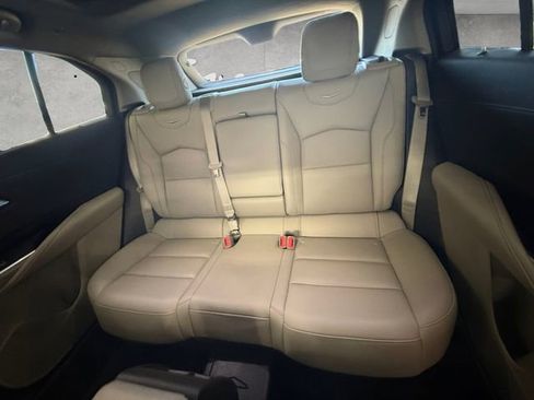 Certified 2022 Cadillac XT4 Premium Luxury w/ Technology Package FWD image 22
