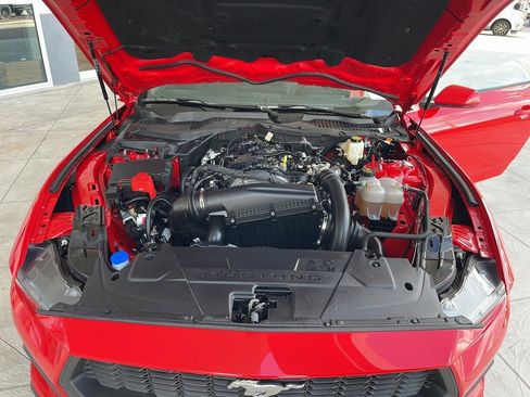 Certified 2024 Ford Mustang Coupe image 33