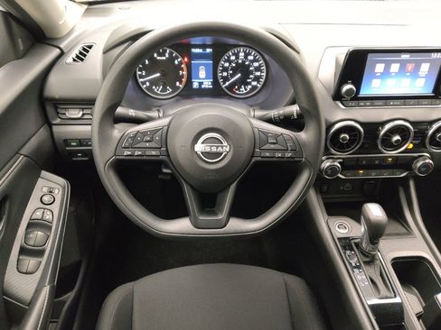 Used 2025 Nissan Sentra S FWD image 22