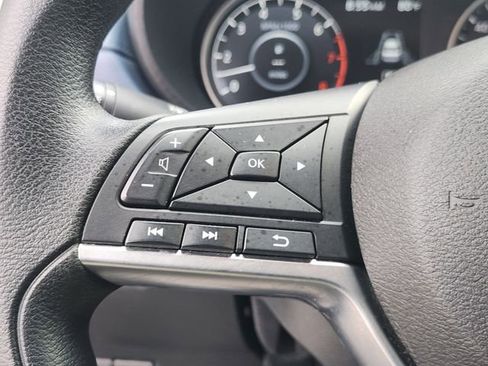 Used 2025 Nissan Versa SV image 22