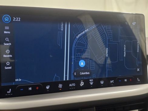 Used 2023 Ford Escape Platinum image 3