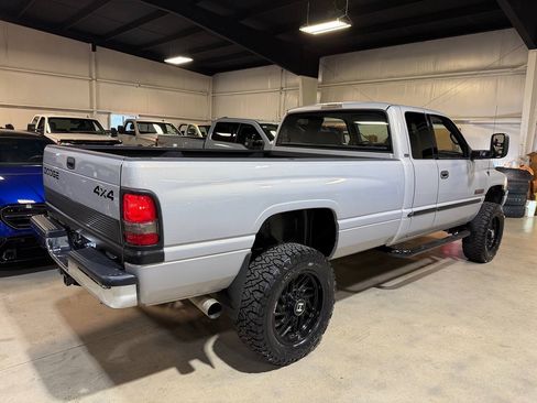 Used 2001 Dodge Ram 2500 Truck 4x4 Quad Cab image 10