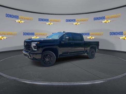New 2026 Chevrolet Silverado 2500 High Country w/ Midnight Edition AWD/4WD image 7
