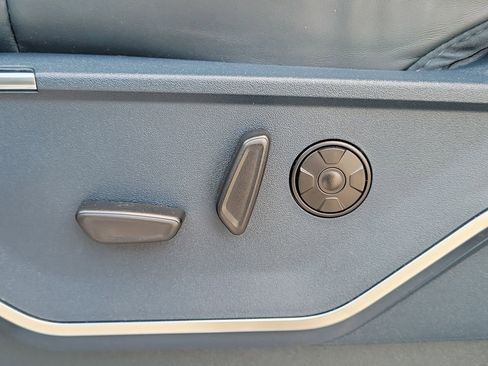 Used 2024 Ford F350 Limited image 29