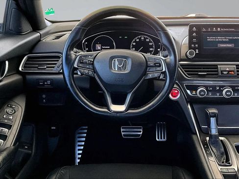 Used 2018 Honda Accord Sport image 8