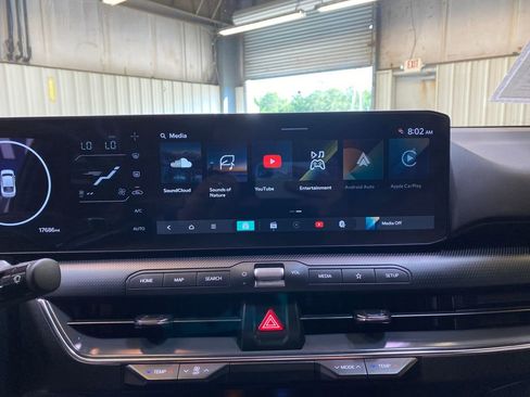 Used 2025 Kia K4 GT-Line w/ GT-Line Premium Package FWD image 40