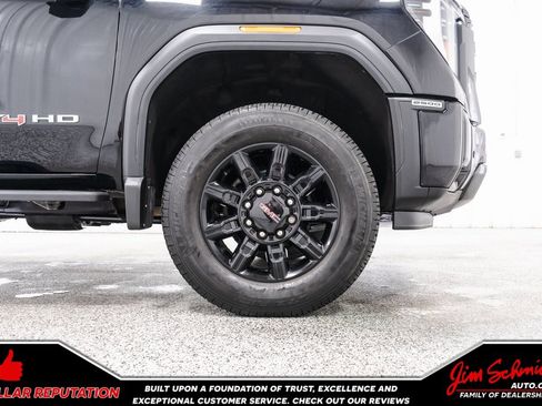 Used 2024 GMC Sierra 2500 AT4 w/ AT4 Premium Plus Package image 7