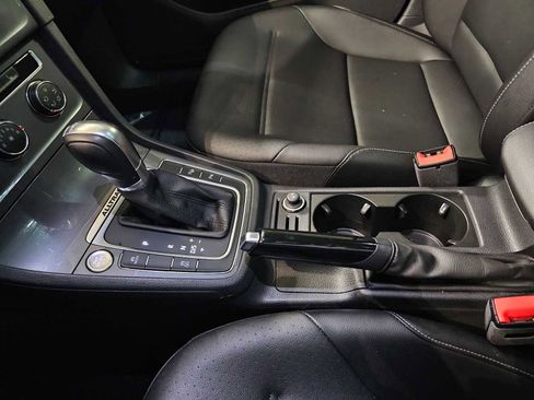 Used 2017 Volkswagen Golf Alltrack SE image 27