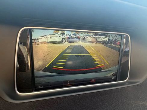 Used 2016 Mercedes-Benz E 350 Sedan image 10