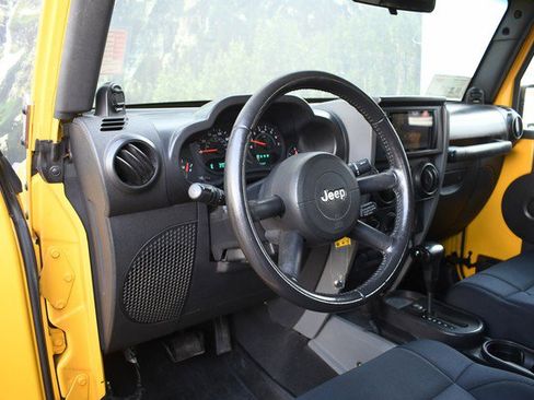 Used 2008 Jeep Wrangler X image 14