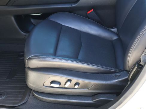 Used 2023 Cadillac XT5 Sportv w/ Technology Package image 20