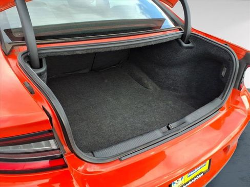 Used 2019 Dodge Charger R/T image 23