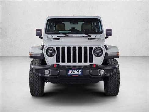 Used 2023 Jeep Wrangler Unlimited Rubicon image 2