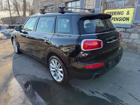 Used 2016 MINI Cooper Clubman image 5
