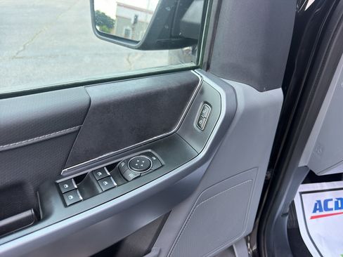Used 2025 Ford F150 XLT w/ Equipment Group 301A Standard AWD/4WD image 15