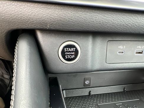 Certified 2023 Nissan Rogue Platinum w/ Platinum Premium Package AWD/4WD image 60