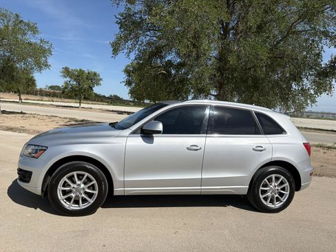 Used 2011 Audi Q5 2.0T Premium Plus AWD/4WD image 4
