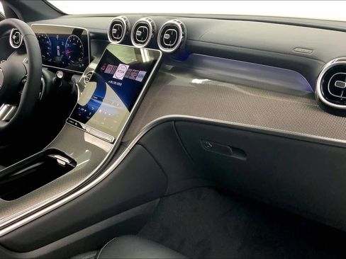New 2026 Mercedes-Benz GLC 300 image 12
