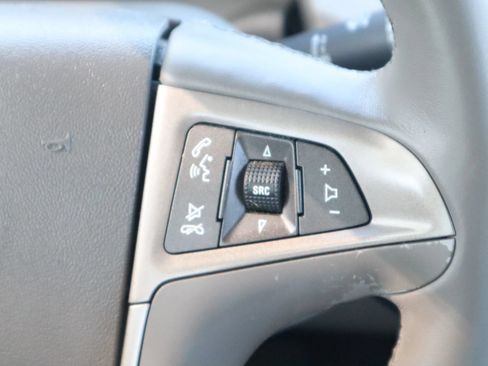 Used 2010 Buick LaCrosse CX FWD image 21