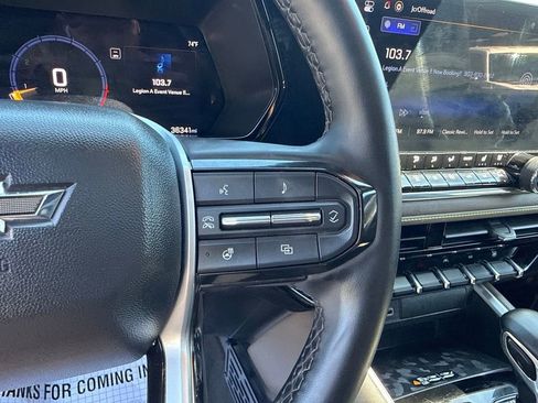 Used 2023 Chevrolet Colorado ZR2 w/ ZR2 Convenience Package III AWD/4WD image 23