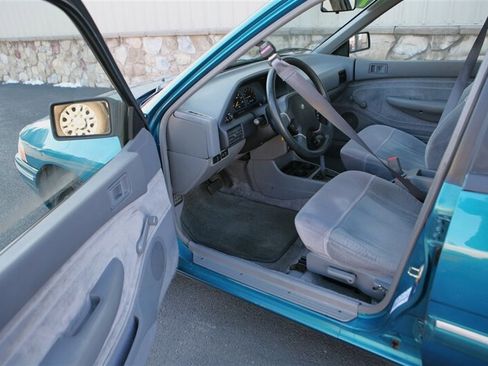 Used 1993 Mercury Tracer Wagon image 8