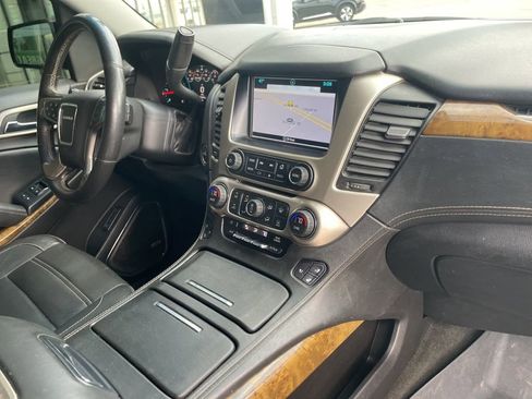 Used 2017 GMC Yukon XL Denali w/ Open Road Package image 19