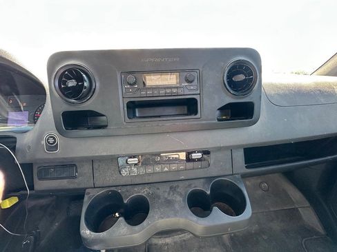 Used 2021 Mercedes-Benz Sprinter 2500 w/ Driver Convenience Package image 17