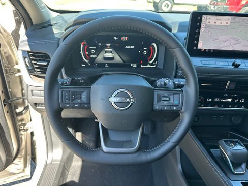 New 2026 Nissan Rogue Platinum w/ Platinum Premium Package AWD/4WD image 22