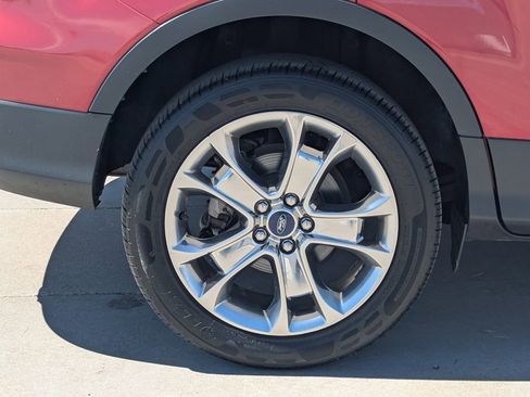 Used 2016 Ford Escape SE w/ Equipment Group 201A FWD image 7